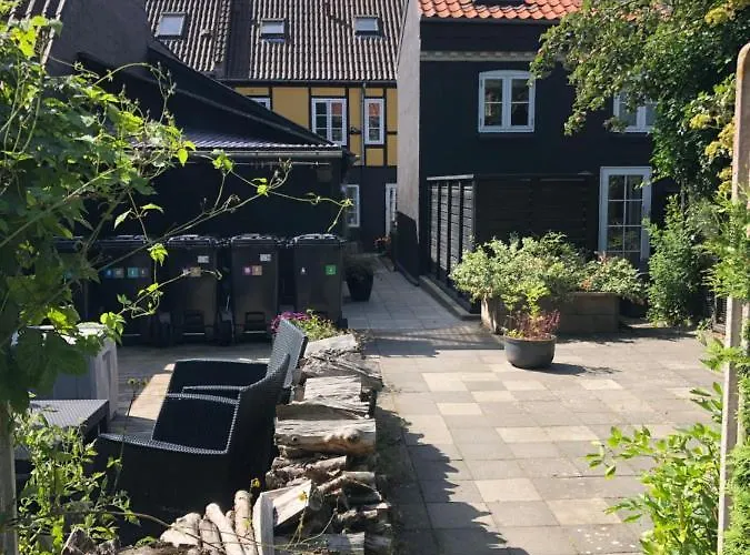 House I The Back House - Free Parking And Coziness Appartamento Odense